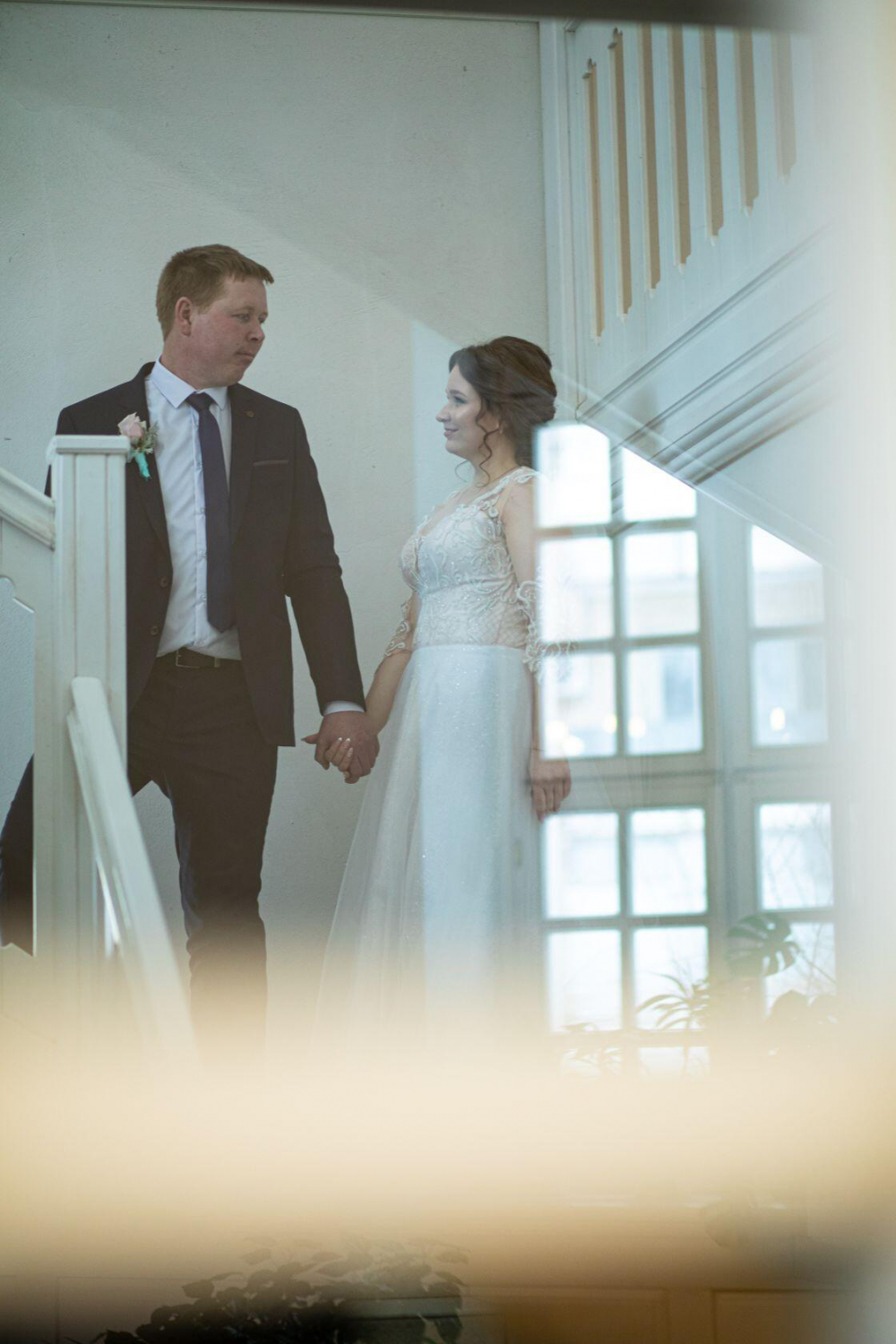 Фотограф на свадьбу в Волгограде. Художественные фото Вашей свадьбы по доступной цене.
